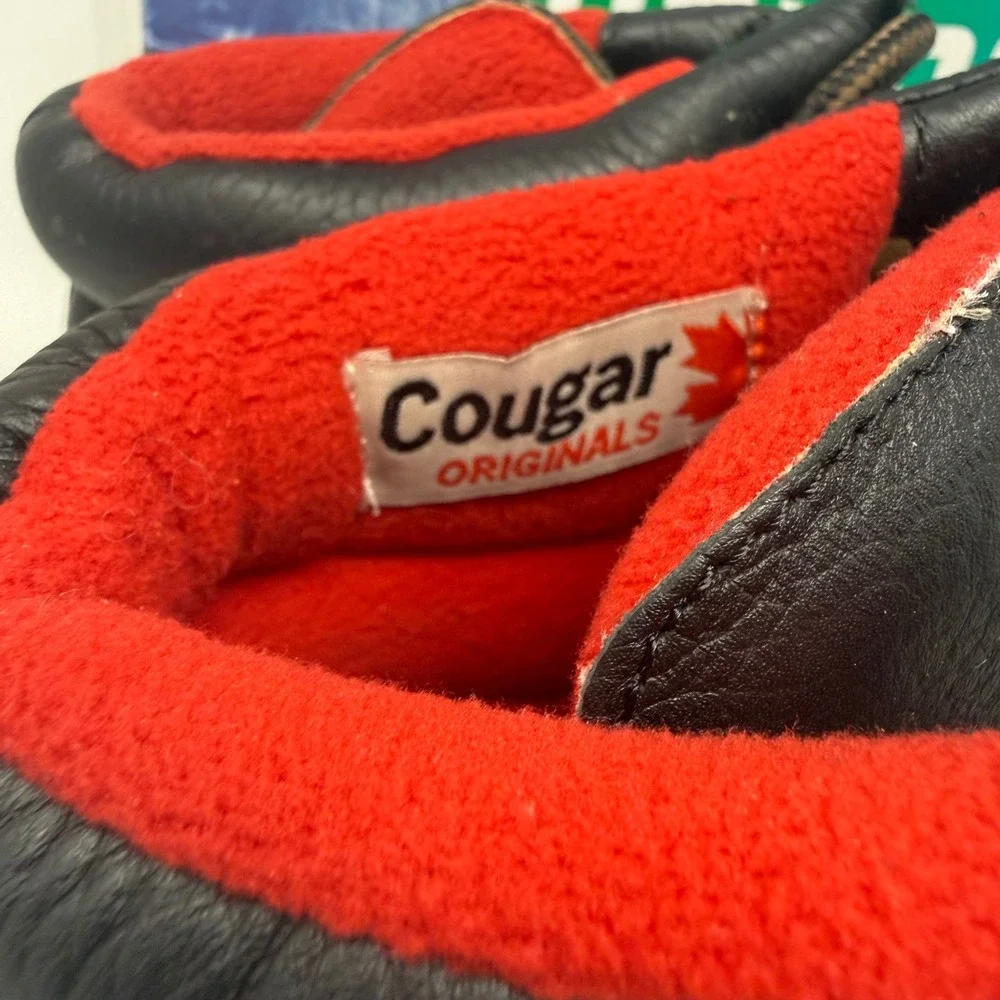 Cougar Originals Pillow Boots Women 6 Black Waterproof Leather Winter Snow Boots